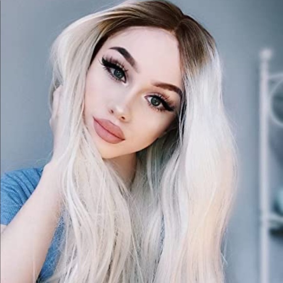 - 💫24” BLONDE OMBRÉ NATURAL STRAIGHT LACE FRONT WIG